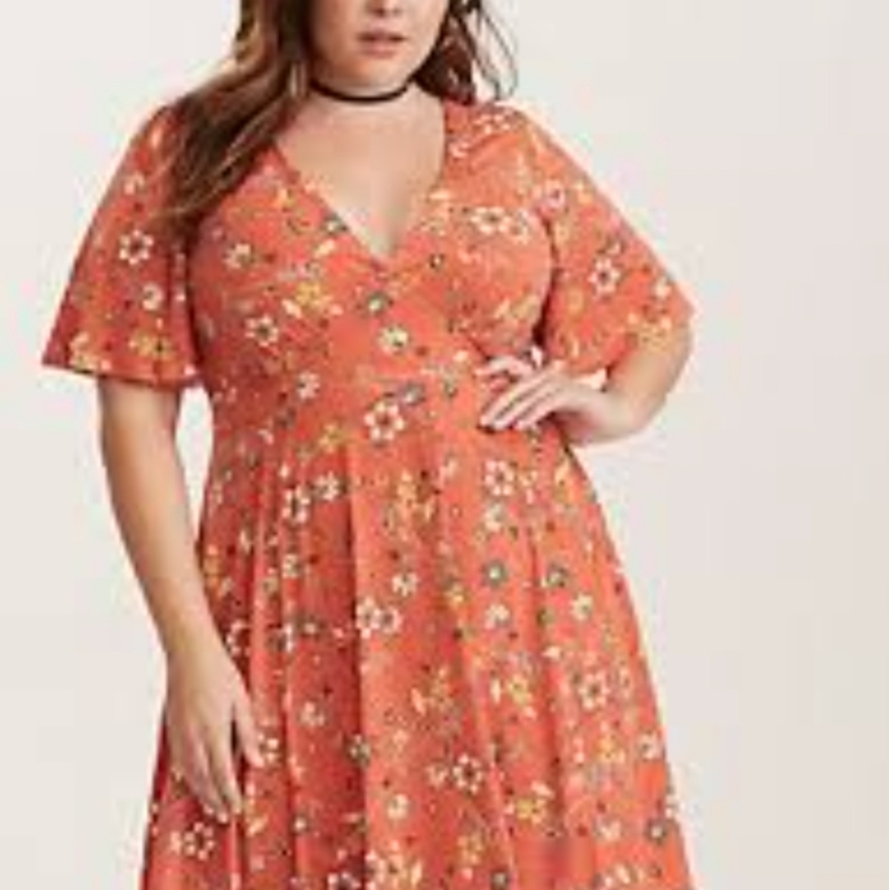 Torrid FLORAL JERSEY KNIT FLUTTER SLEEVE DRESS